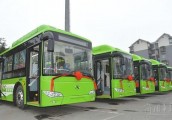绿色出行 泸州新增77辆新能源公交车