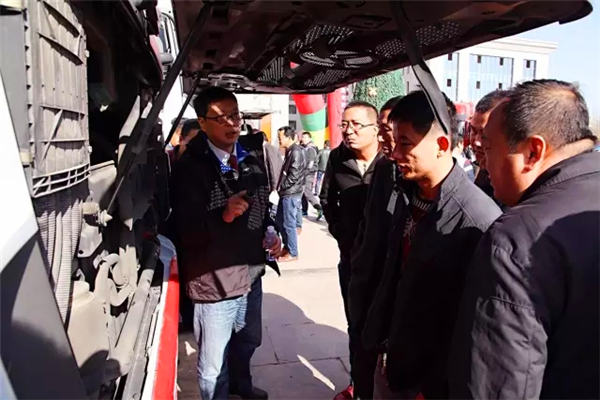 新年新动力 ——奔驰卡车携手鑫茂祥，打造国内首家冷链运输生态平台