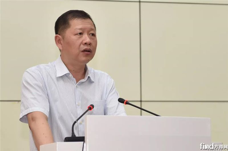 东风汽车集团有限公司副总经理、东风商用车有限公司总经理杨青