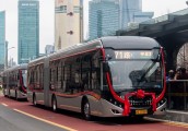 单日最高客运量5万乘次，上海71路中运量公交车开通一年半投资绩效如何