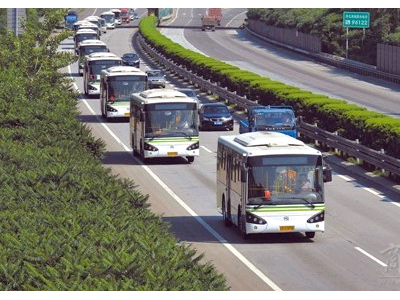 唐山上汽客车有限公司两款新型纯电动公交车下线