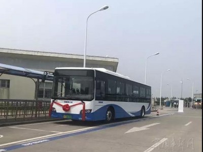新疆麦盖提县40辆新能源纯电动公交车正式上路运营